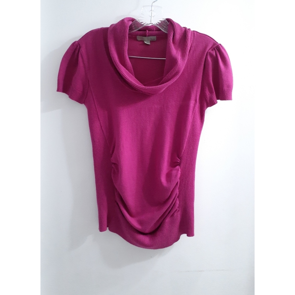 💥5 for 25 oneA  pink short sleeve blouse Bundle any 5 items with 💥and pay $25